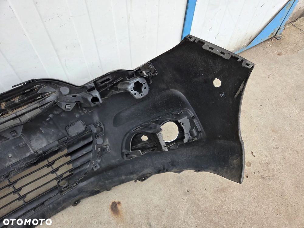 Zderzak przedni Citroen C4 B7 II 6PDC - 23