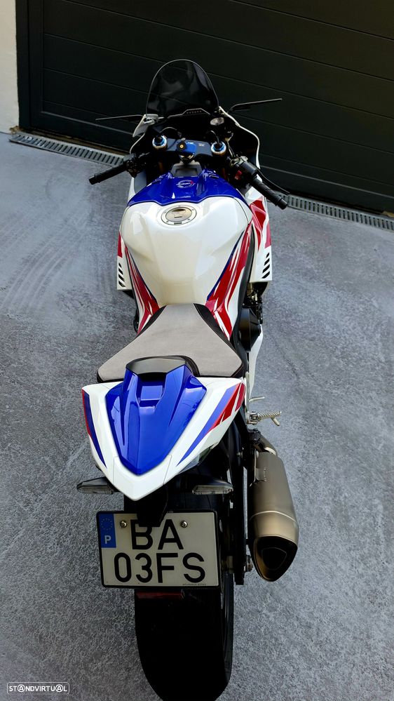 Honda CBR CBR1000RR-R Fireblade SP 30th Anniversary - 10
