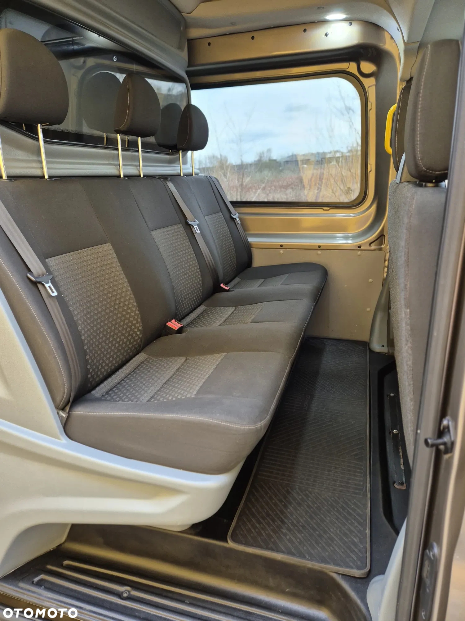 Ford Transit - 18