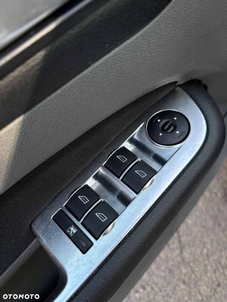Ford Focus 1.6 Titanium - 9