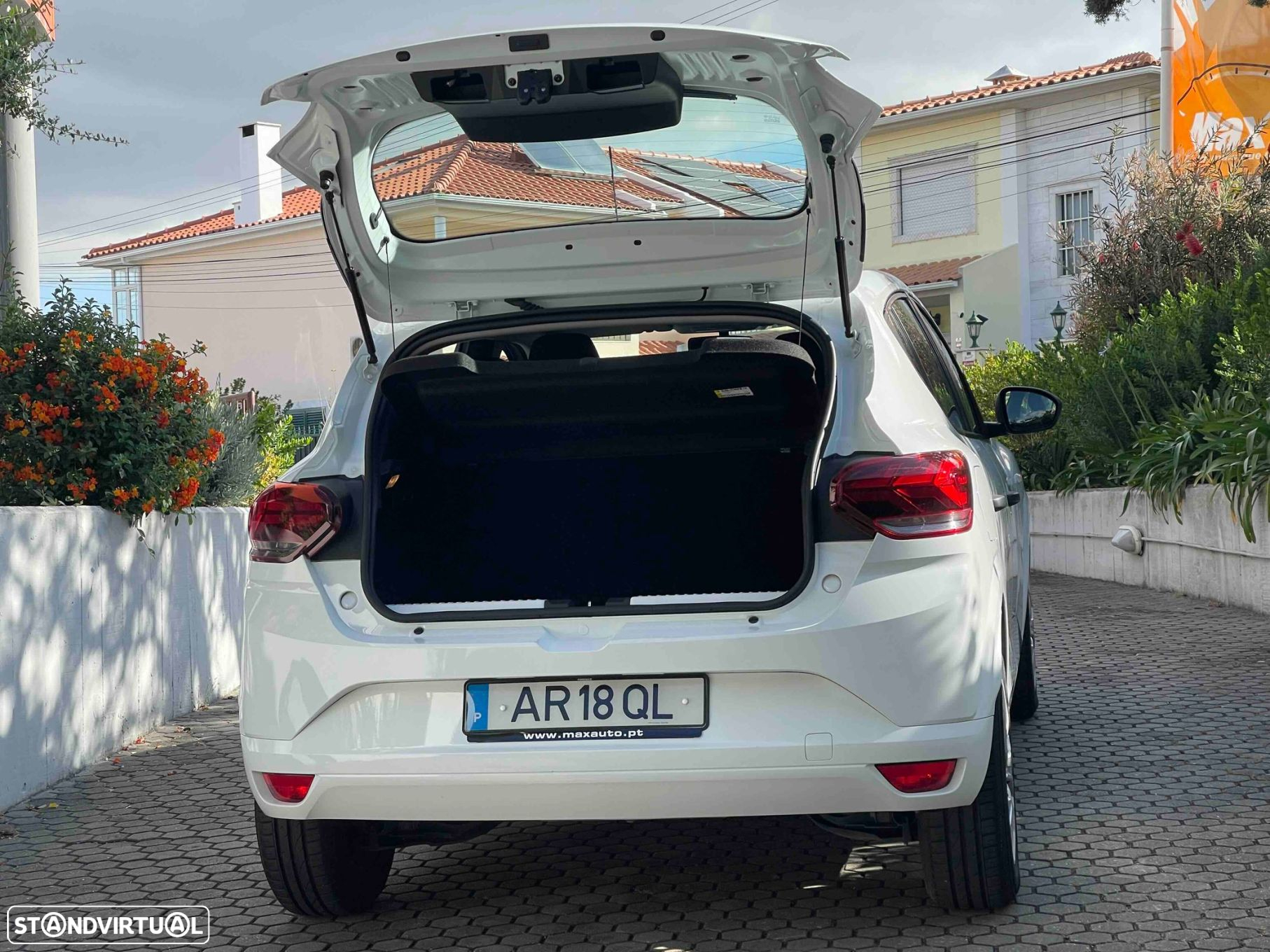 Dacia Sandero 1.0 ECO-G Essential Bi-Fuel - 21