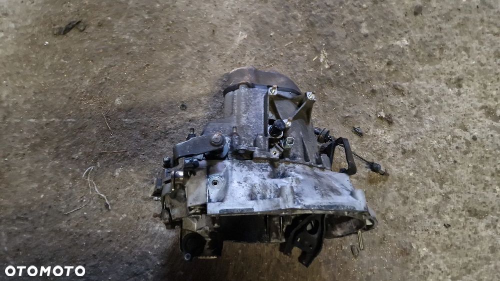 PEUGEOT 206 1.4 HDI SKRZYNIA BIEGÓW 20CP70 - 2