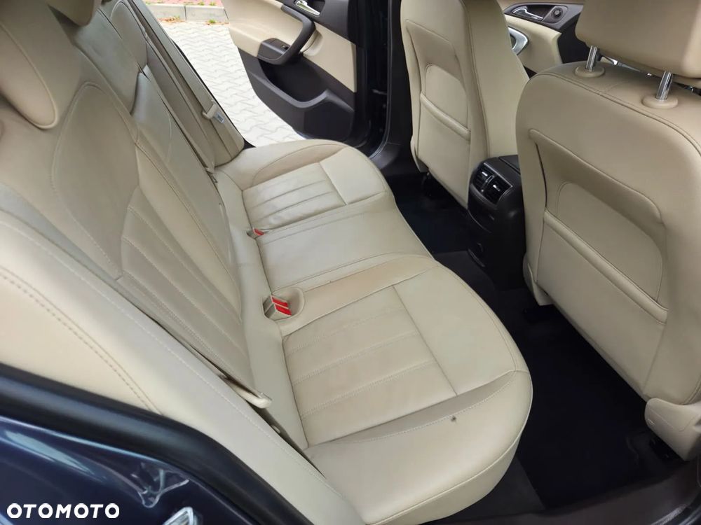Opel Insignia 2.0 CDTI - 18