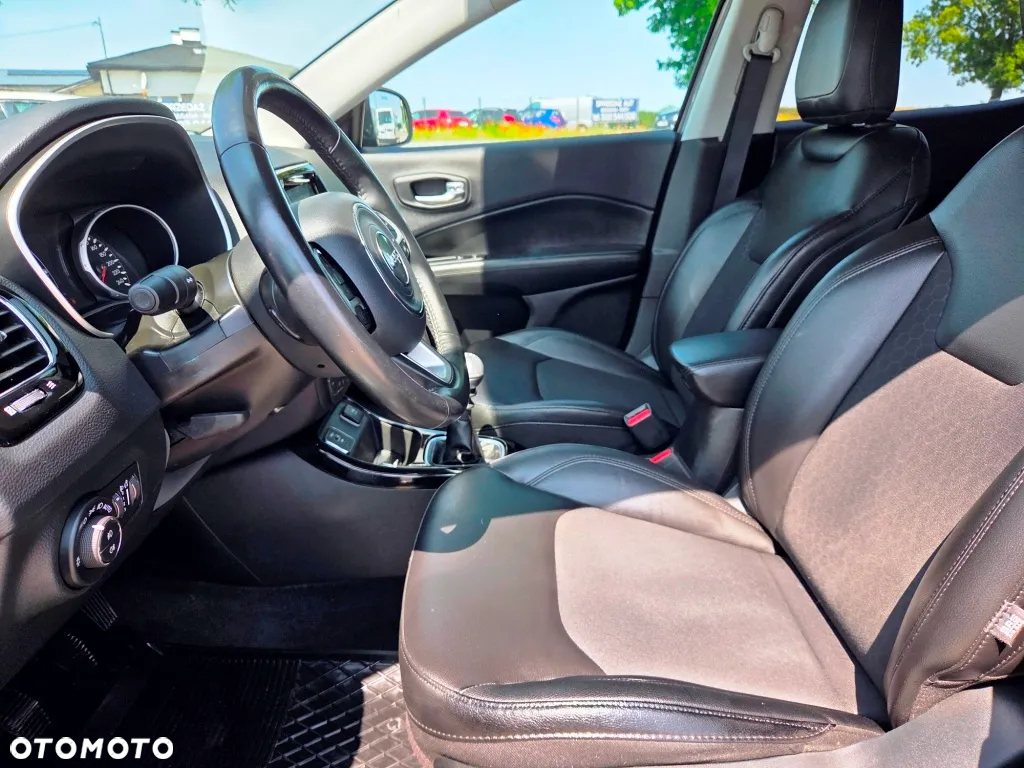 Jeep Compass 1.4 MultiAir Longitude - 25