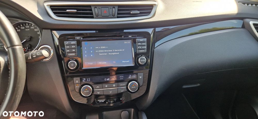 Nissan Qashqai 1.6 DIG-T N-Connecta - 15