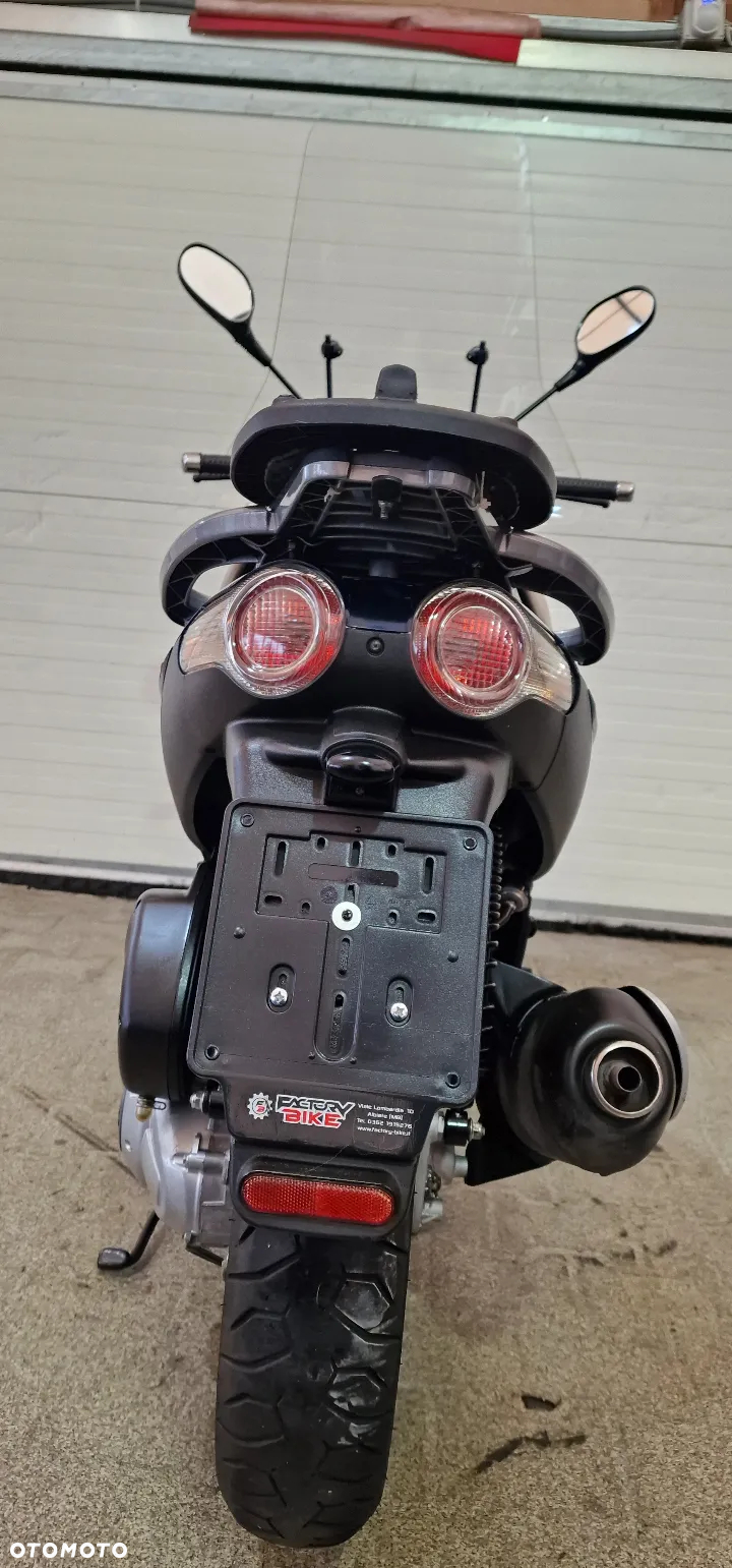 Piaggio Carnaby - 28