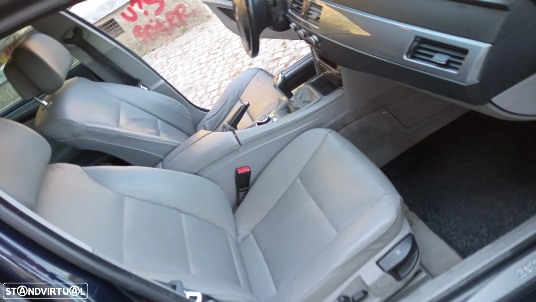 BMW 520 d Touring - 13