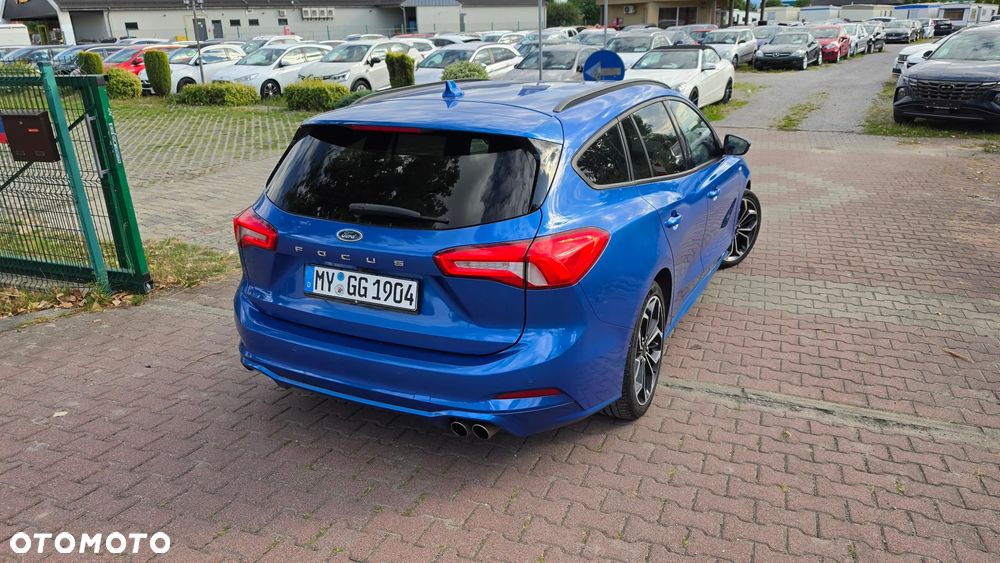 Ford Focus SW 2.0 EcoBlue S&S ST-LINE - 19