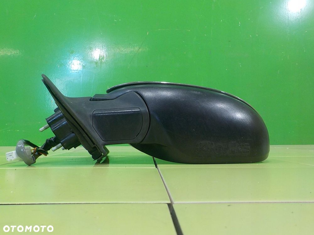 CITROEN C-CROSSER 2.2 HDI 09r 5D lusterko lewe 022588 - 12