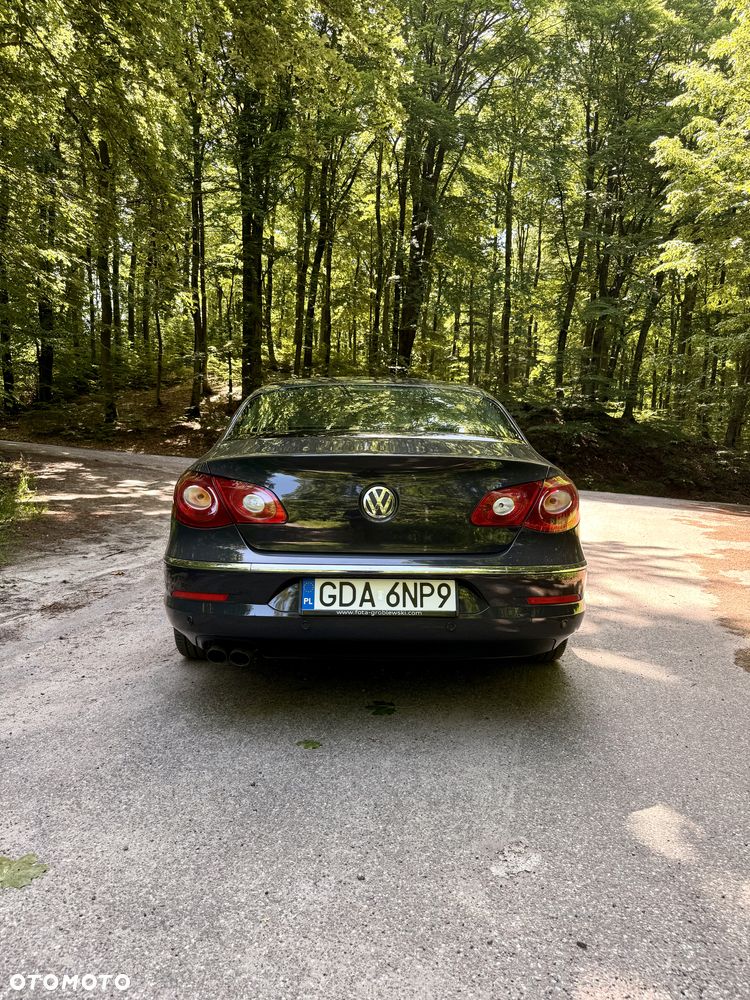 Volkswagen Passat 2.0 TDI DPF Comfortline - 5