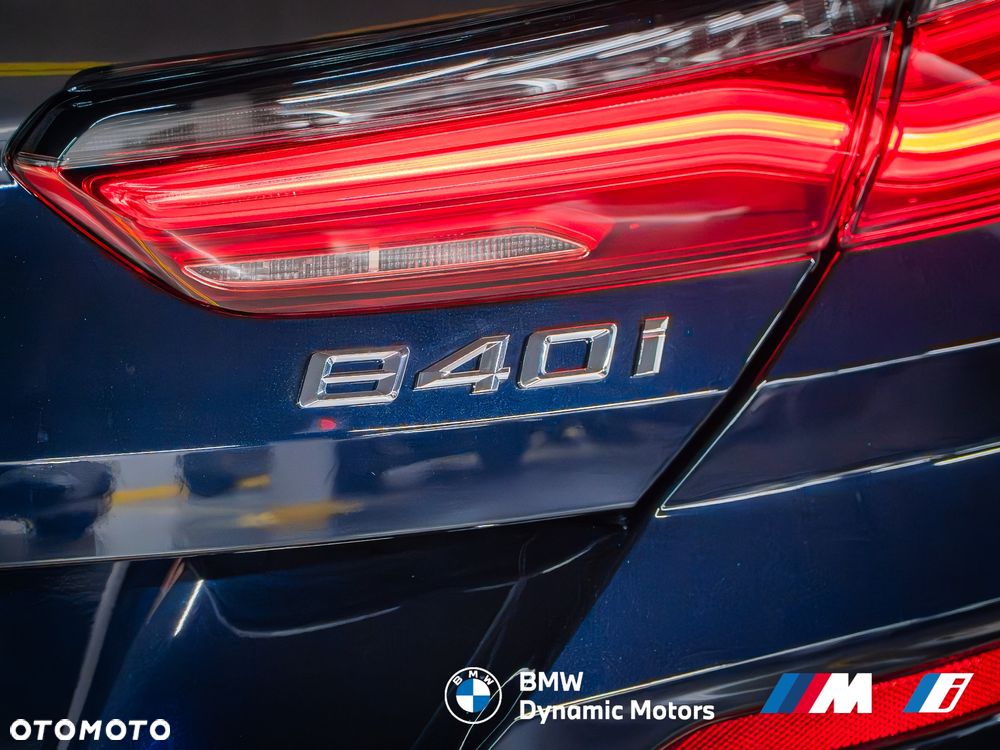 BMW Seria 8 840i - 15
