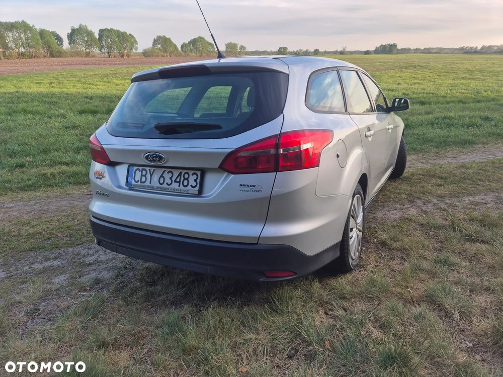 Ford Focus 1.5 TDCi Trend - 8