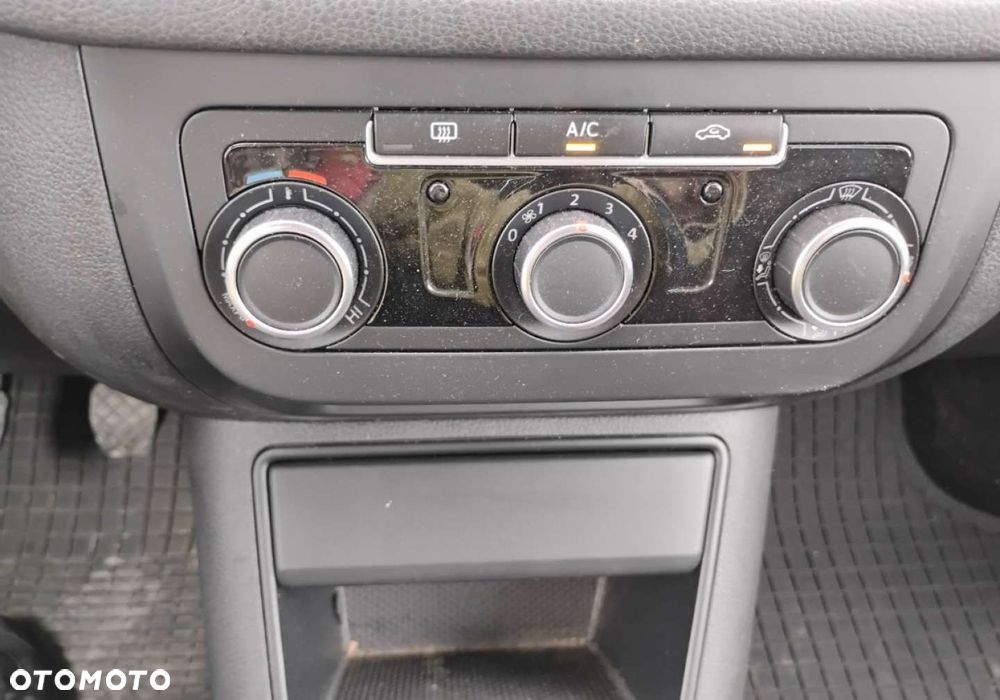 Volkswagen Tiguan - 15