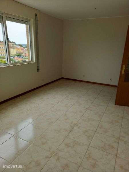 aluguer de apartamento T1 em Serzedo V.N. Gaia - Grande imagem: 5/9