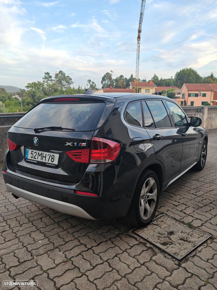 BMW X1 18 d sDrive Pack M - 1
