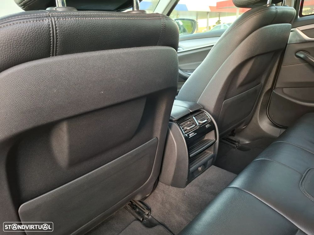 BMW 520 d Auto - 27