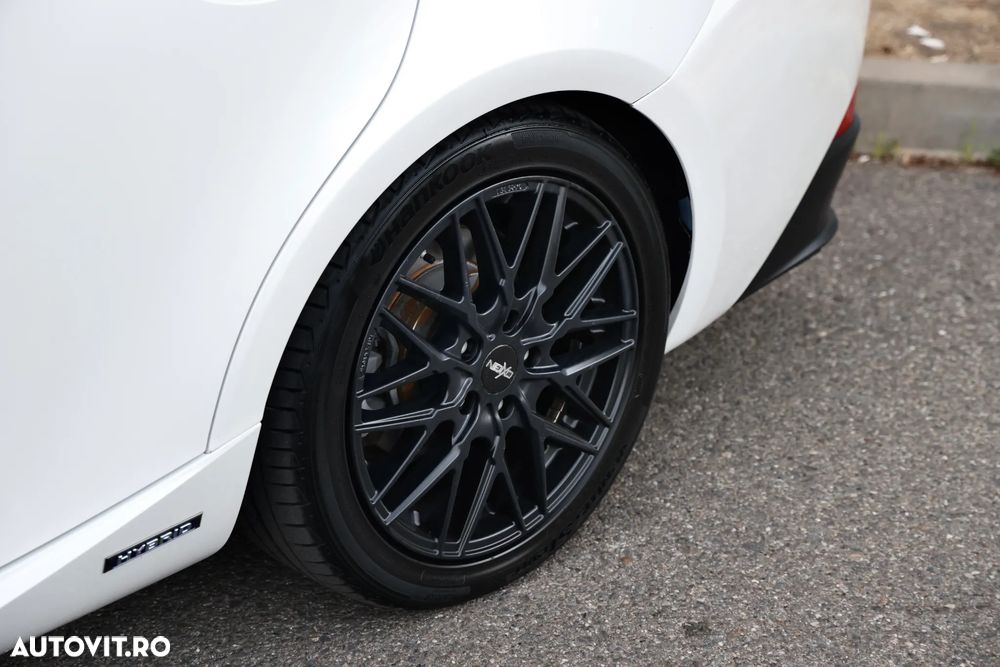Lexus Seria IS 300h Aut. Executive - 19
