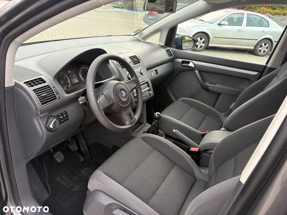 Volkswagen Touran 1.2 TSI BlueMotion Technology MATCH - 9