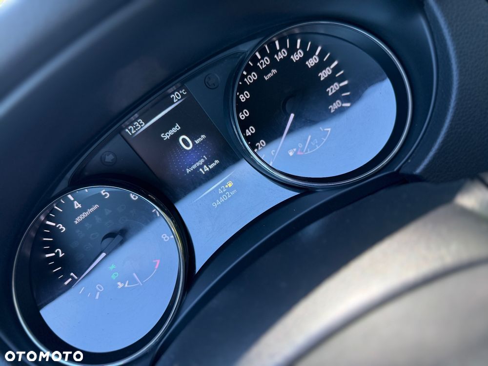Nissan Qashqai 1.2 DIG-T N-Vision - 35
