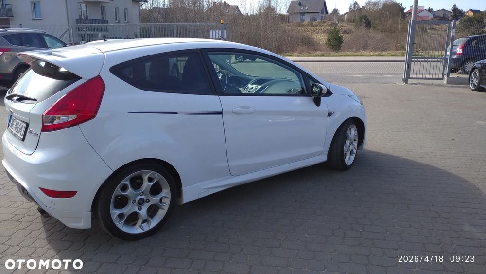 Ford Fiesta 1.6 Ti-VCT Sport - 8