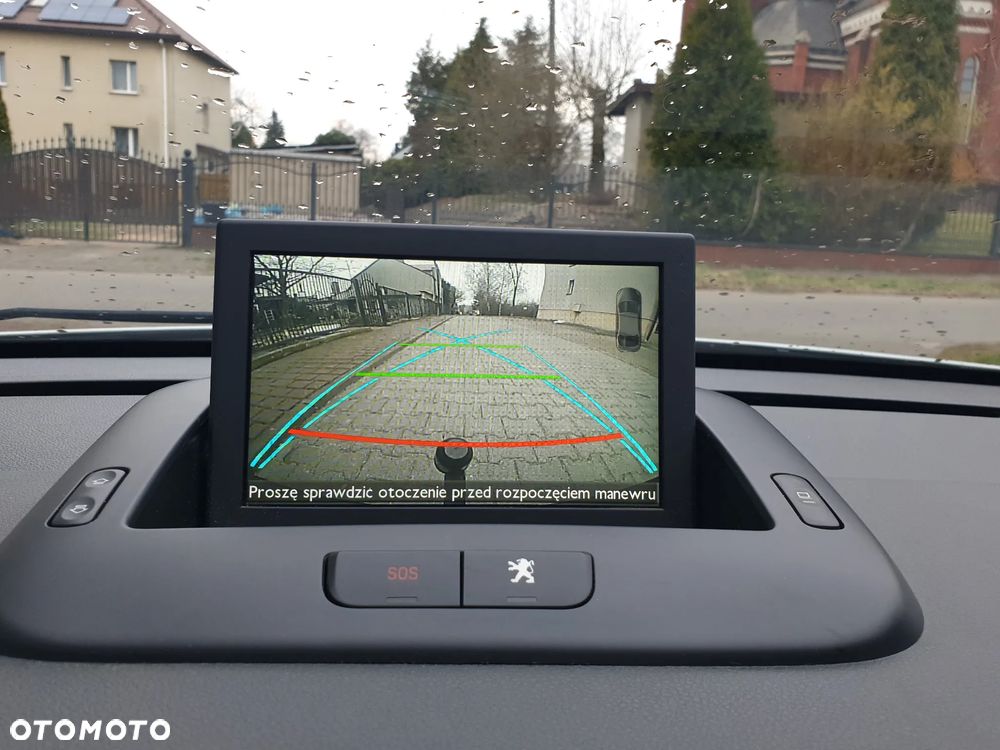 Peugeot 3008 HDi 150 Allure - 27