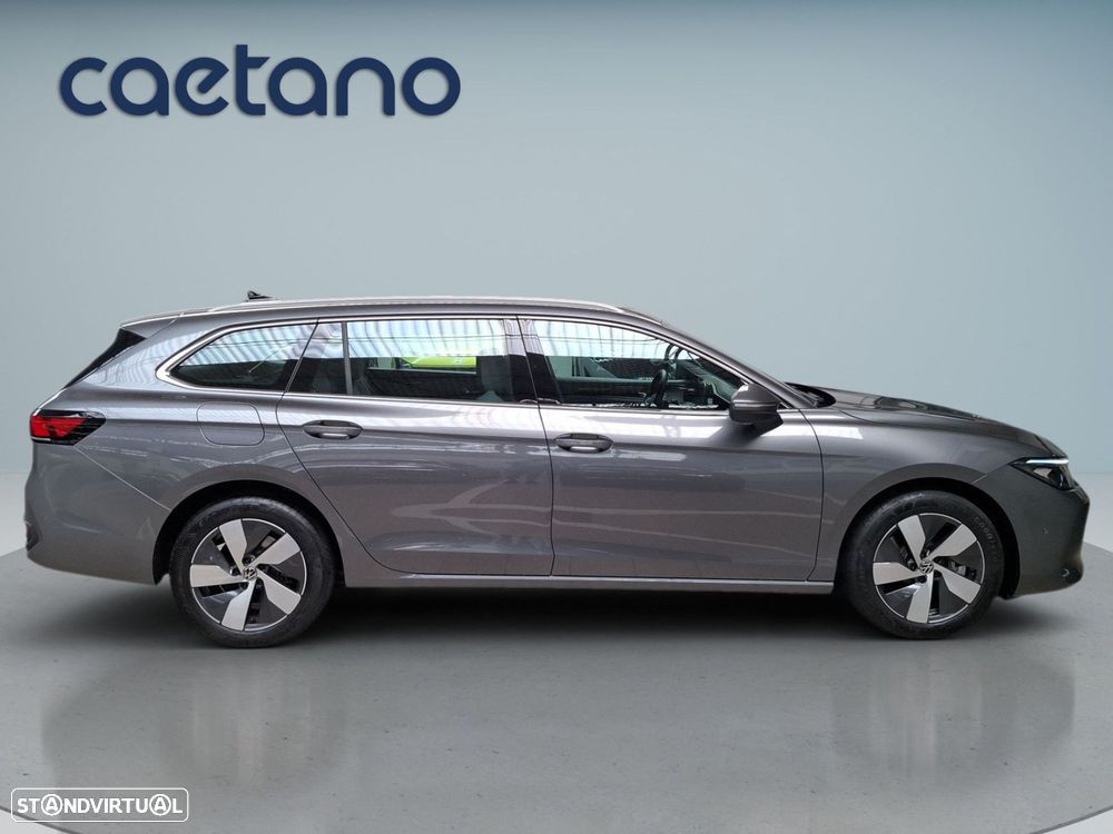 VW Passat Variant 1.5 TSI eHybrid Business DSG - 9
