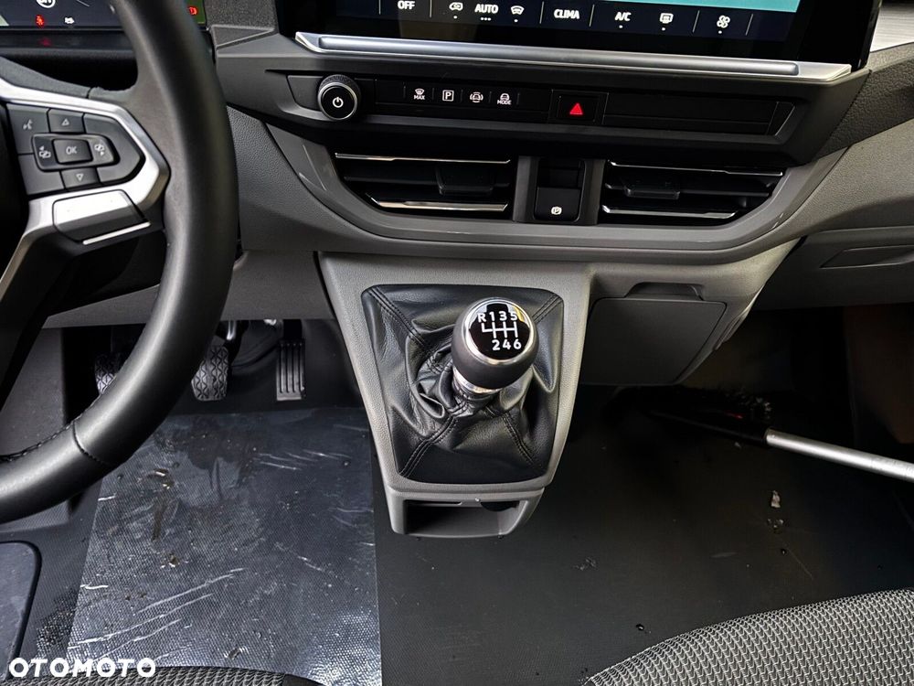 Volkswagen Transporter KOMBI 2.0 150 KM L2 6bm 9m - 18