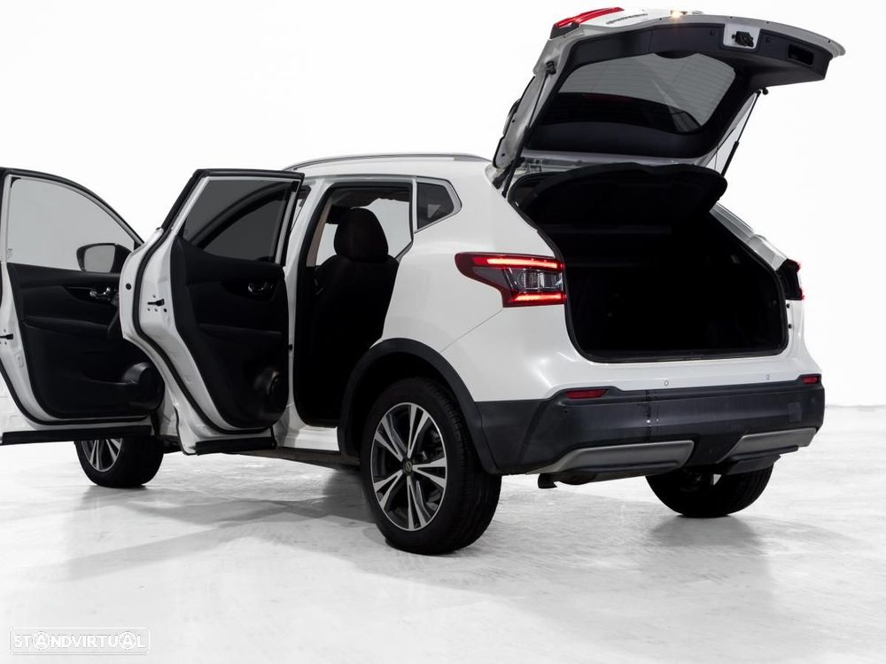 Nissan Qashqai 1.5 dCi N-Connecta - 5