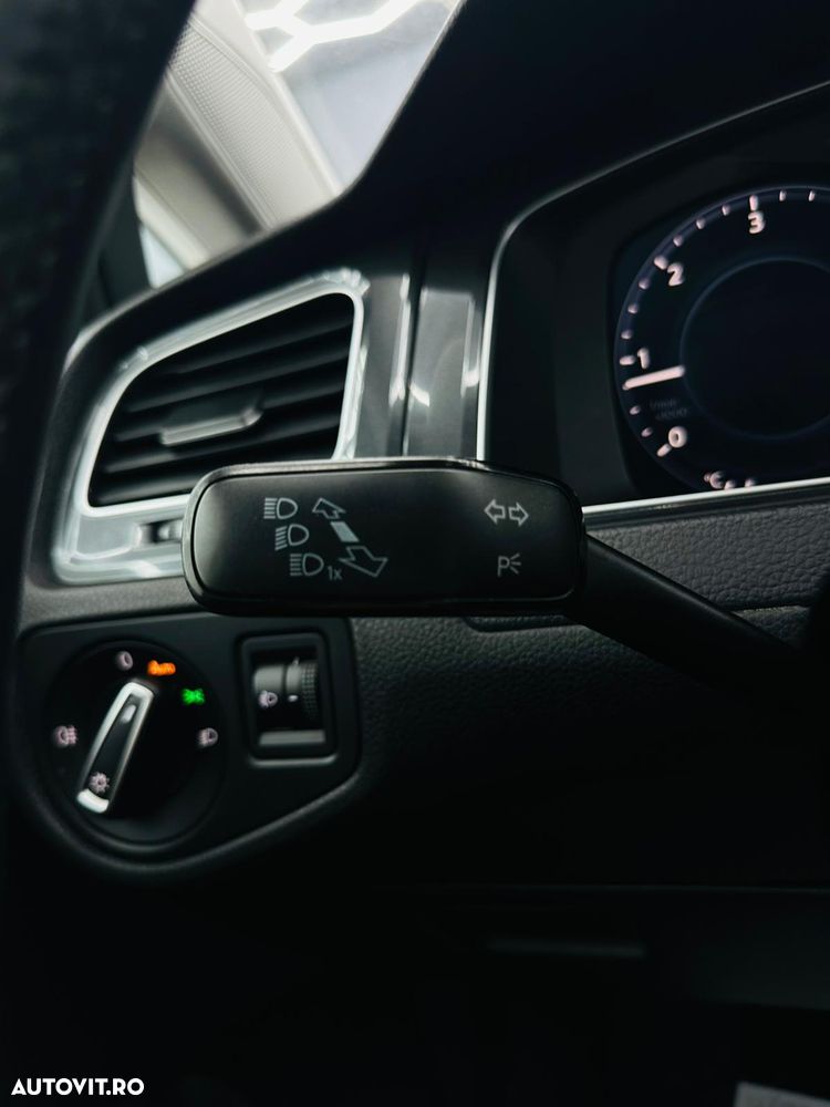 Volkswagen Golf 1.6 TDI BMT Trendline - 29