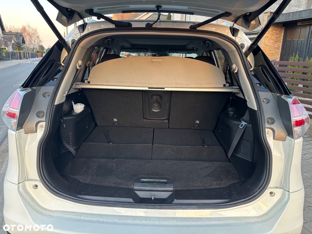 Nissan X-Trail 1.6 DCi Tekna 4WD 7os - 11