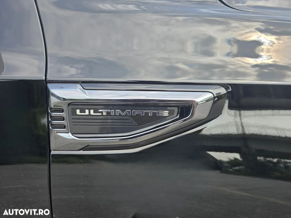 GMC Yukon - 16