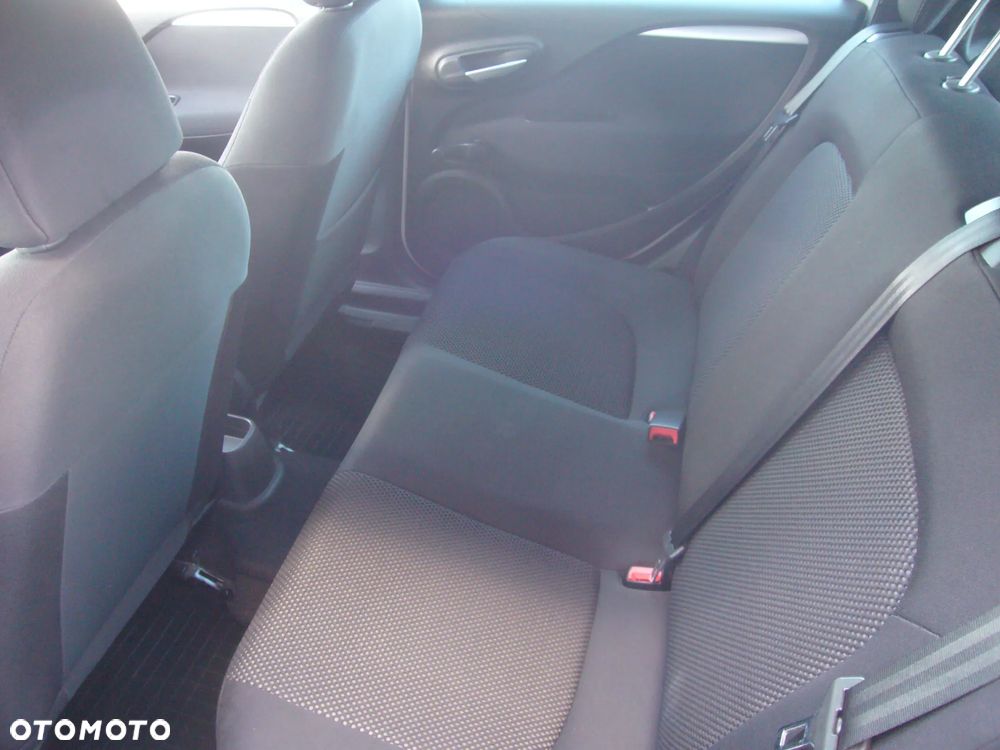 Fiat Punto 1.4 Young - 13