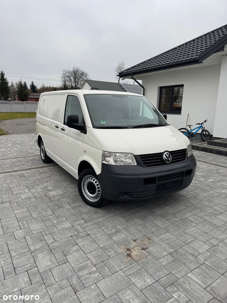 Volkswagen Transporter - 2