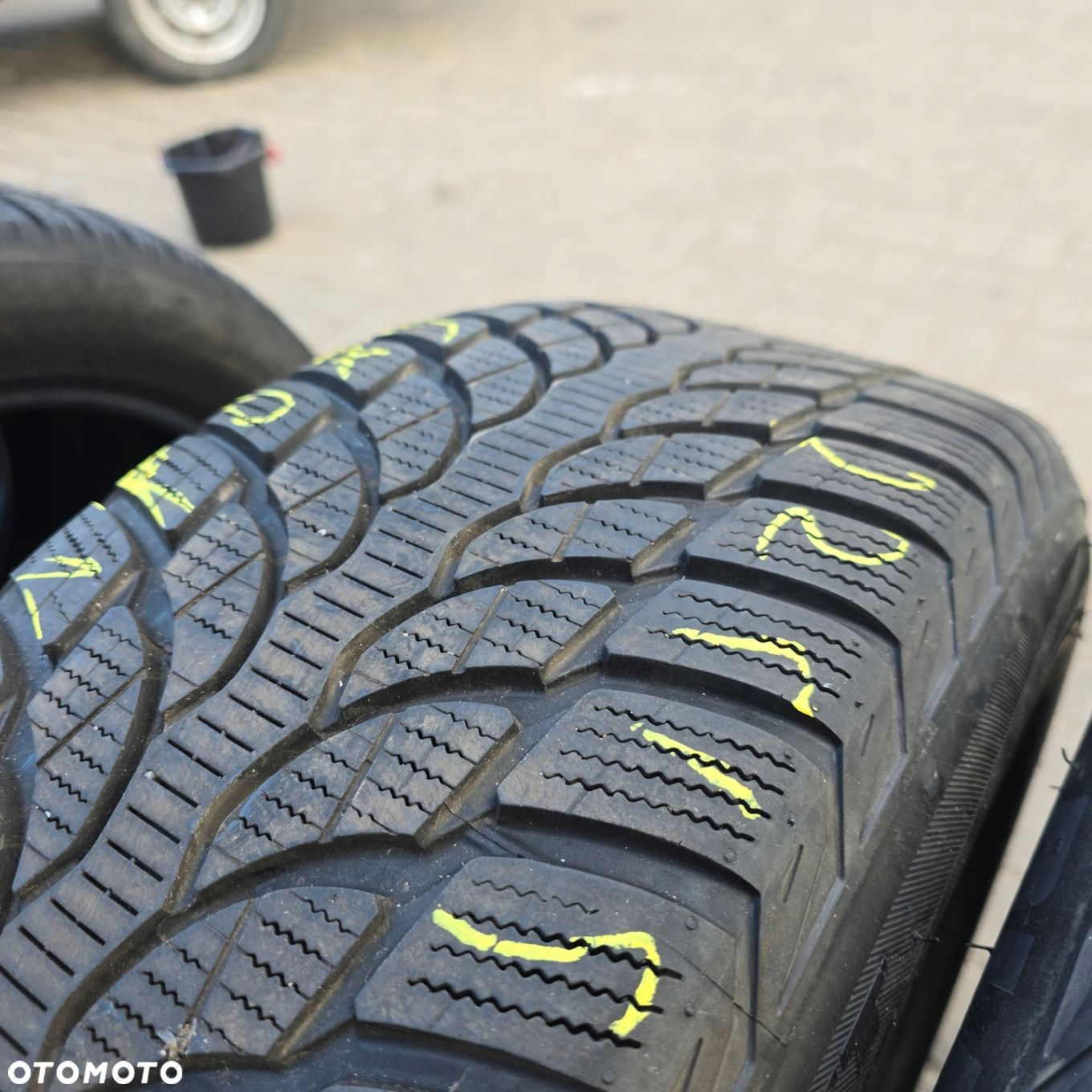 BRIDGESTONE BLIZZAK LM-32 225/55R17 97H 2X - 2