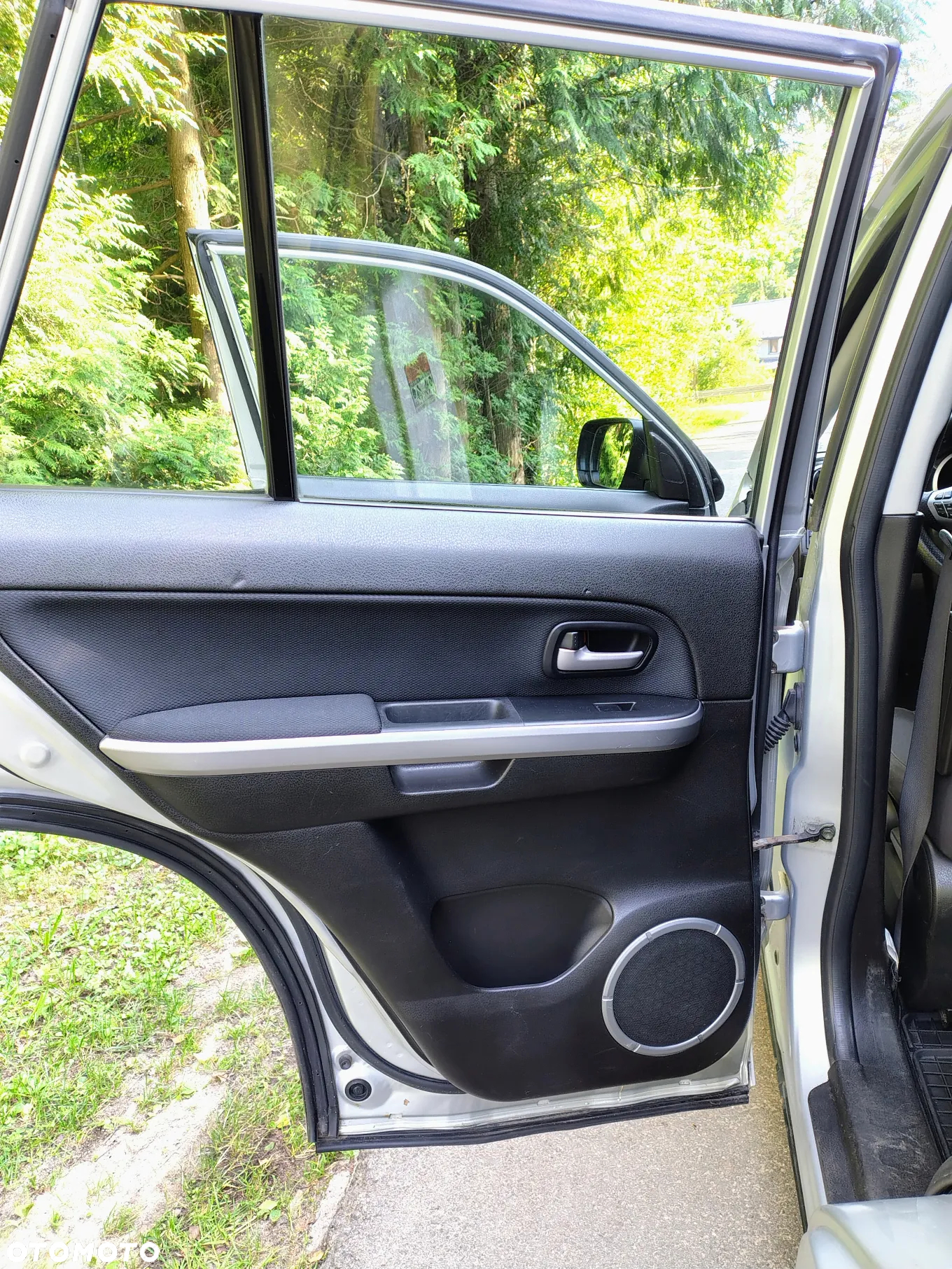 Suzuki Grand Vitara - 11