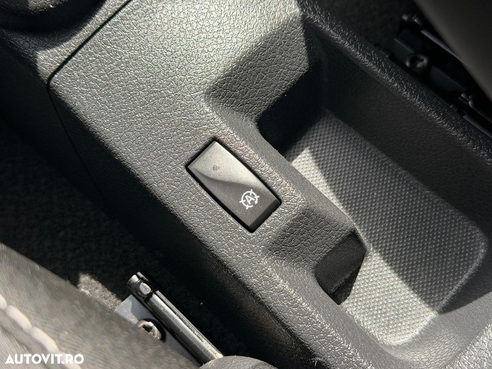 Dacia Logan 0.9 TCe Laureate - 23