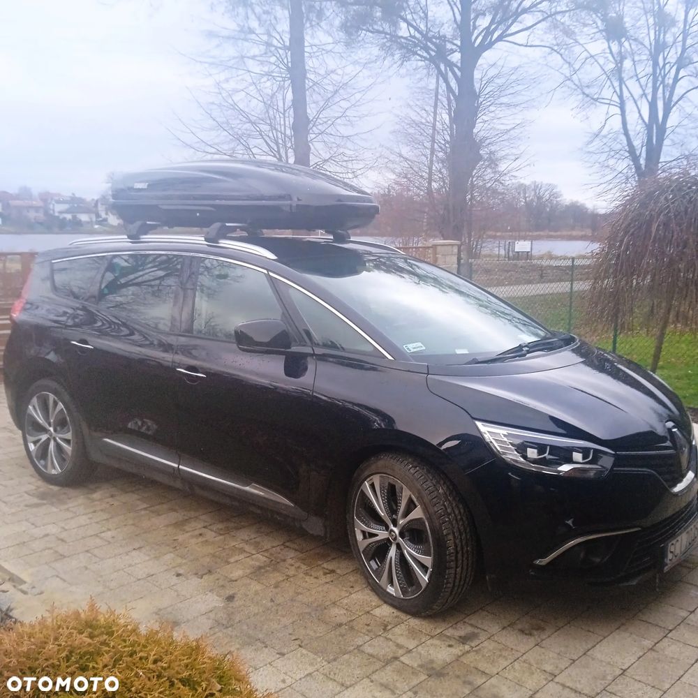 Renault Grand Scenic - 1