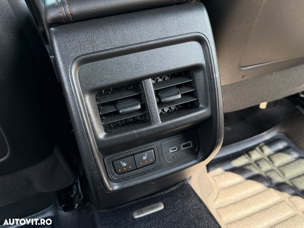 Cadillac XT4 - 10