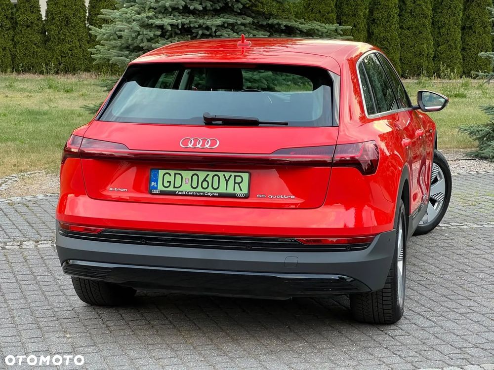 Audi e-tron - 8