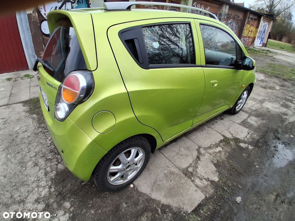 Chevrolet Spark - 5