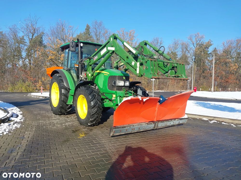 John Deere 5070M - 2