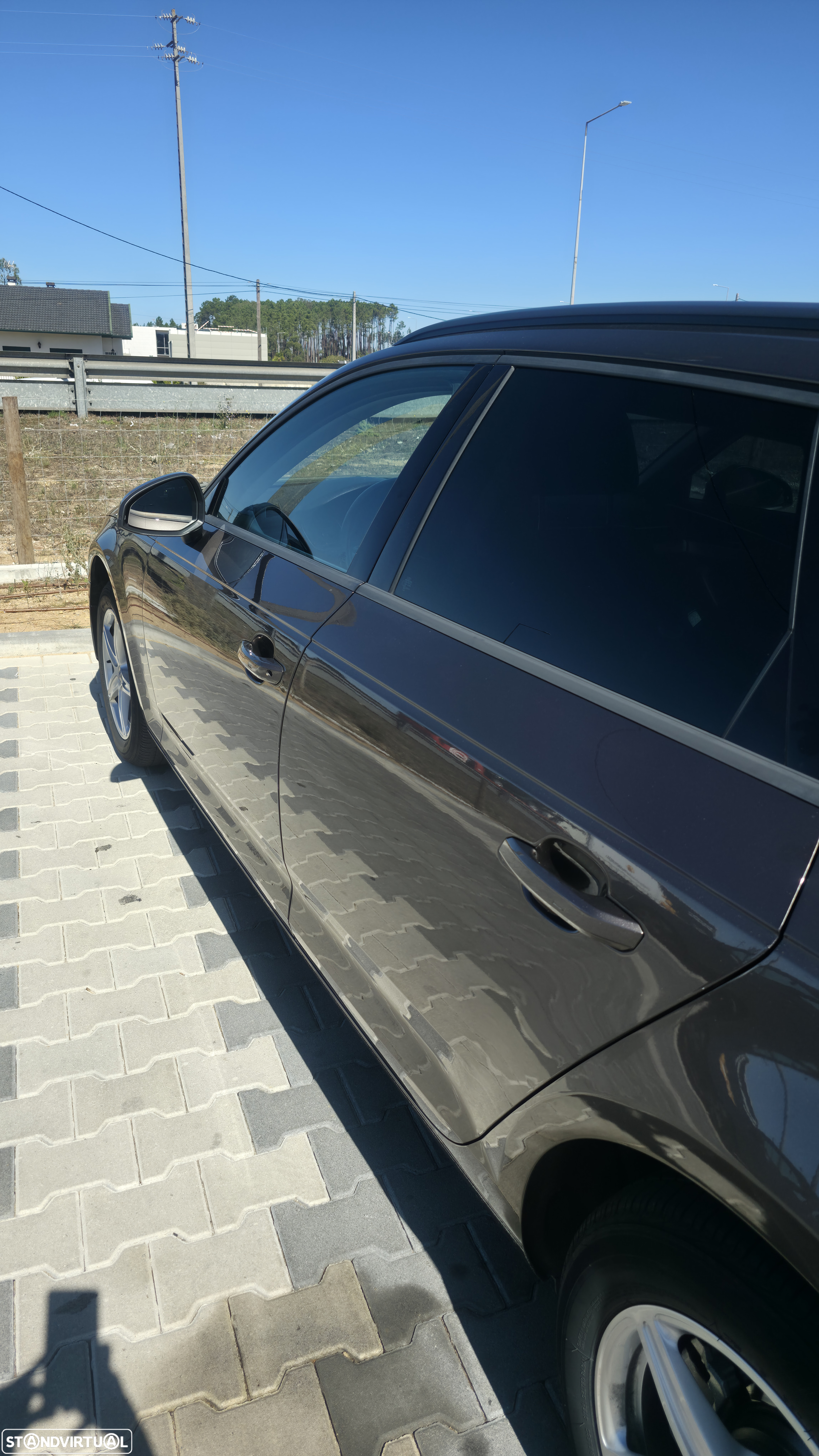 Audi A4 Avant 2.0 TDI Advance S tronic - 30