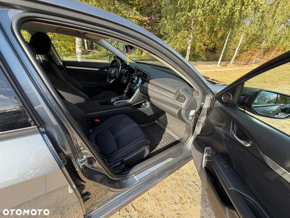 Honda Civic 1.5 T Elegance - 10