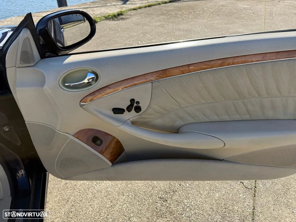 Mercedes-Benz CLK 200 - 13