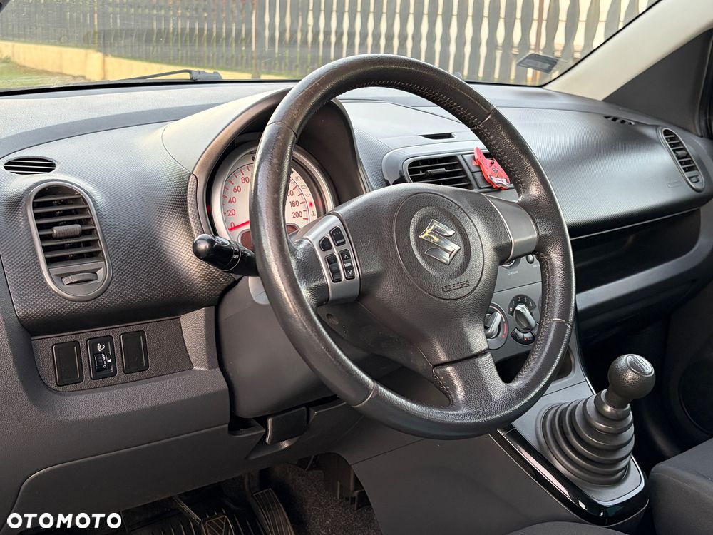 Suzuki Splash 1.0 Club - 16