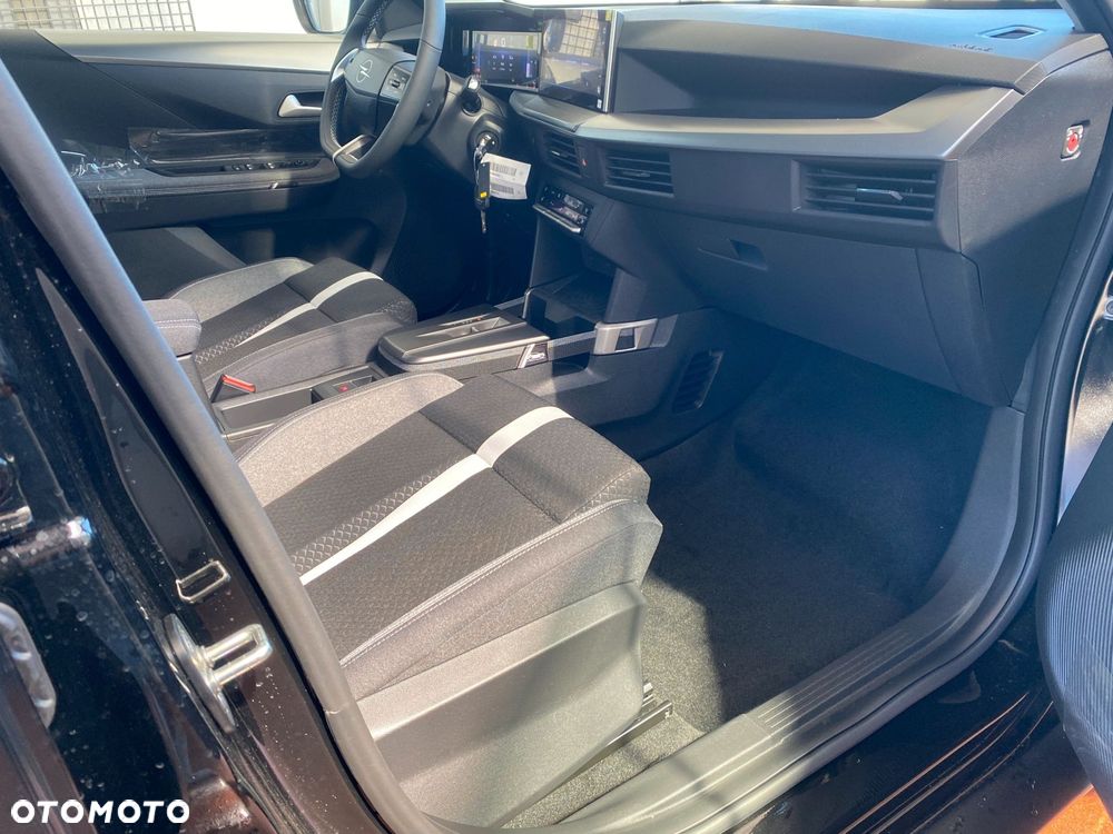 Opel Frontera - 10