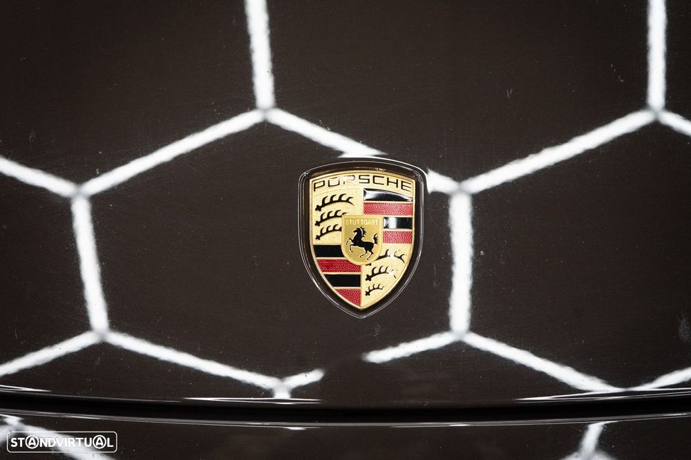 Porsche Panamera Sport Turismo 4 E-Hybrid - 17