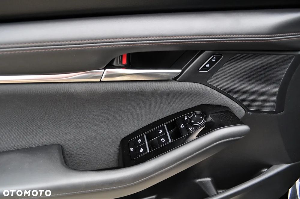 Mazda 3 e-SKYACTIV-G 122 M HYBRID EXCLUSIVE-LINE - 14