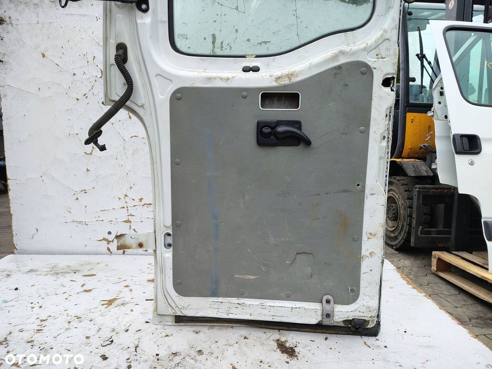 DRZWI PRAWY TYŁ SKRZYDEŁKOWE NISSAN INTERSTAR 1 I FL LIFT - 5
