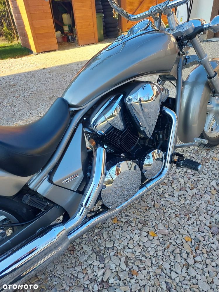 Honda VT - 13